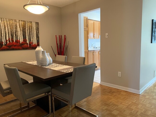 Building Photo - Bridlewood Garden Homes