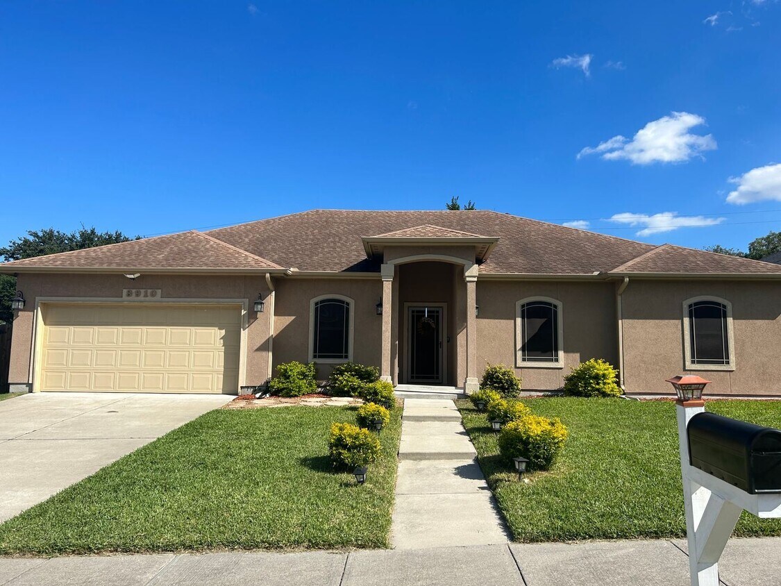 4 br, 2 bath House 3910 Granite Peak Dr. House Rental in Corpus