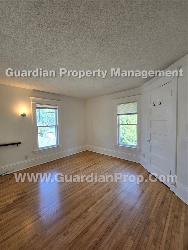 Building Photo - 2621-2623 Colfax Avenue S