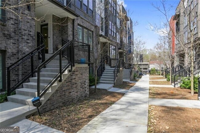 Foto del edificio - 391 Pratt Dr S E