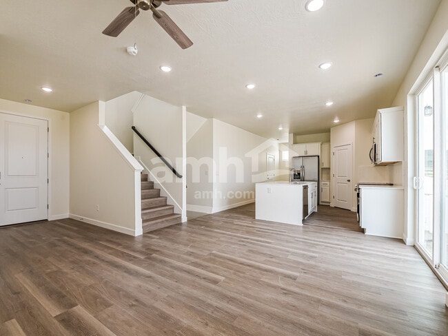 Foto del edificio - 1244 W Mahogany St