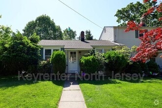 Building Photo - 14 Degraw Ave