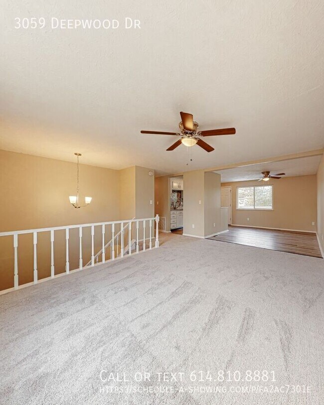Foto del edificio - 3059 Deepwood Dr