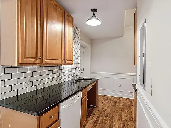 Foto del edificio - 1723 Master St