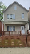 Building Photo - 6834 S Dorchester Ave