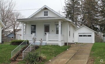 Building Photo - 102 W Raleigh Ave