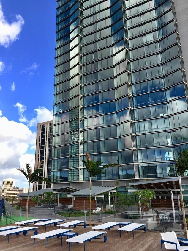 Foto principal - Kakaako: Ae'o - 2 Bed, 2 Bath Condo with o...