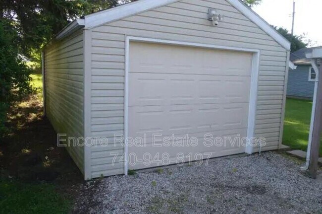 Foto del edificio - 684 Saratoga Ave