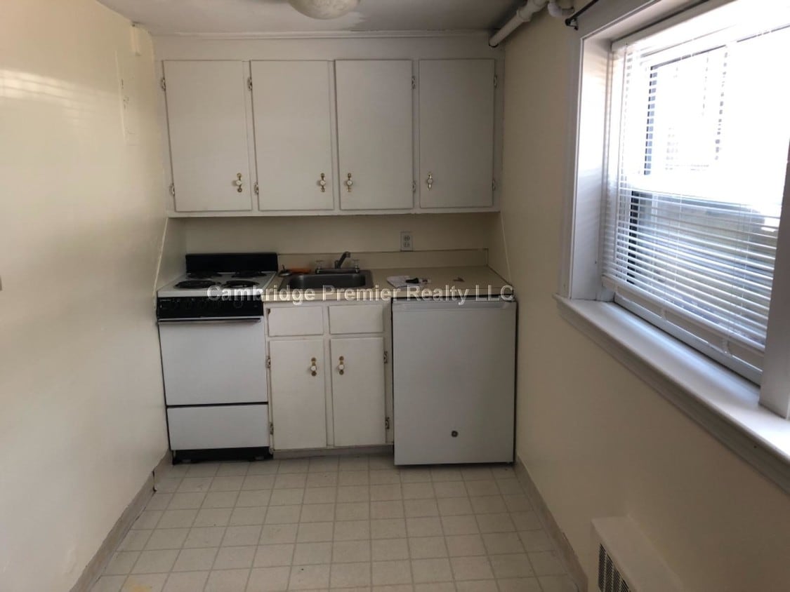 Foto principal - 48 Kirkland St
