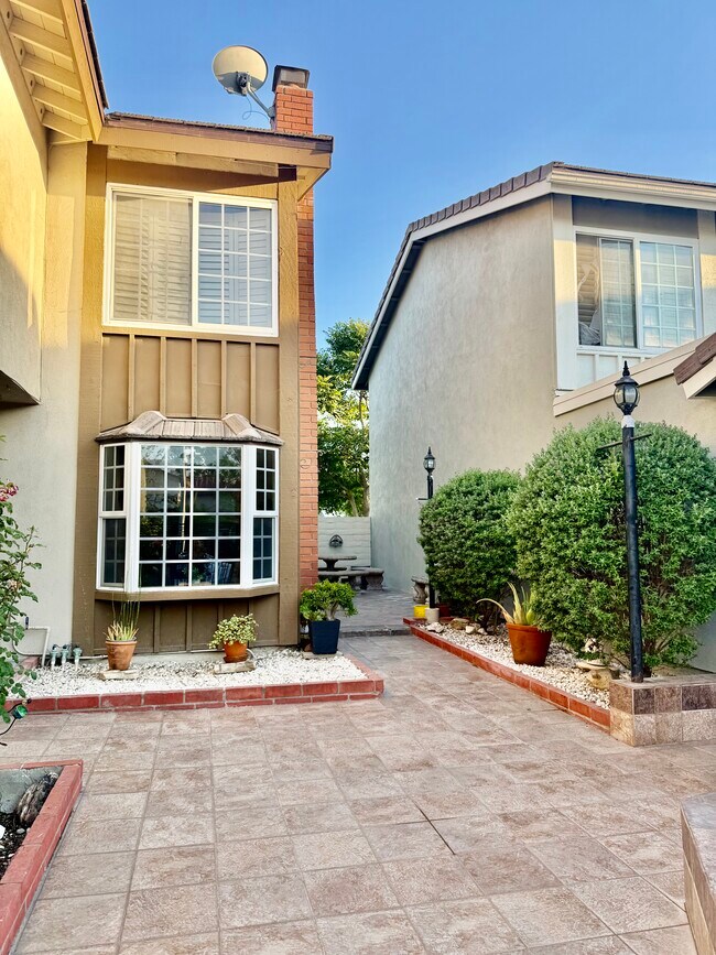 Foto del edificio - 6758 Vinalhaven Ct