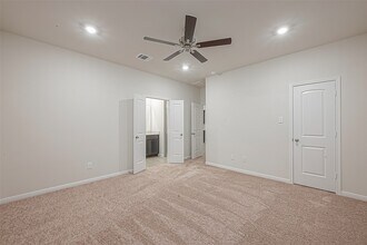 Building Photo - 8014 Fijian Cypress Dr