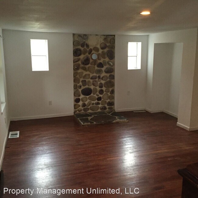 Building Photo - 3 br, 2.5 bath House - 2606 Broad St.