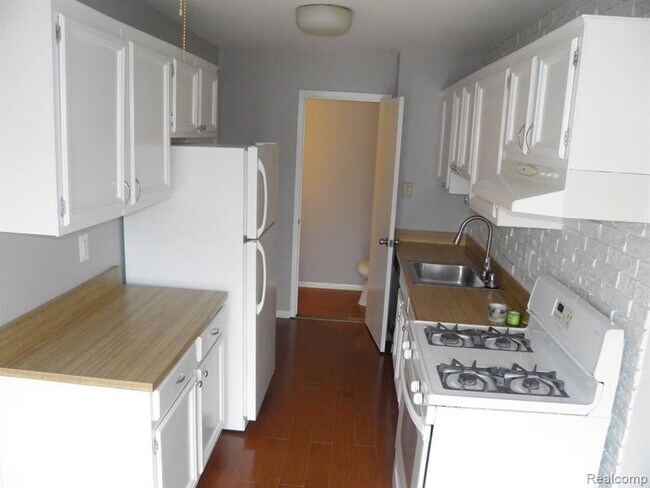 Foto del edificio - 23657 N Rockledge