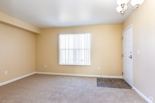 1BR, 1BA - 545 sq ft - Belle Creek Apartments