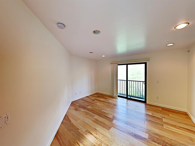 Building Photo - 3244 Nimitz Blvd
