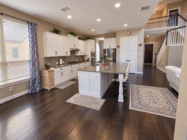 Foto del edificio - 1408 Saddlespur Ln