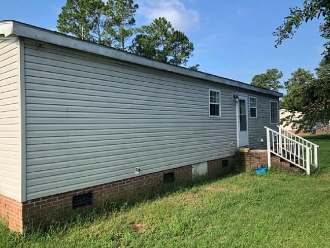 Building Photo - 1865 Arco Cir