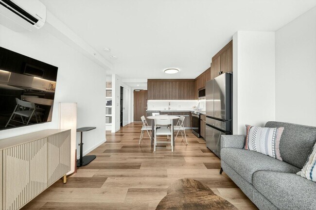 Foto del edificio - 1500 Rycroft St