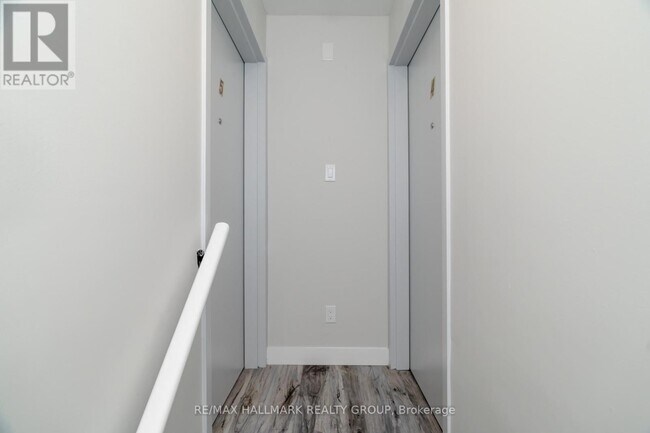 Photo du bâtiment - 261 Somerset St. E