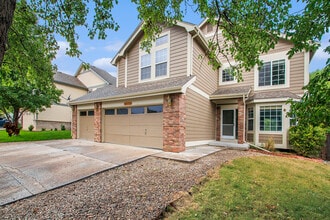 Building Photo - 608 Bentley Pl
