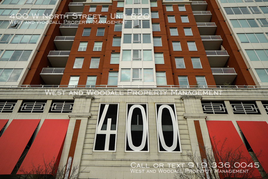 Primary Photo - Amazing Condo for Rent!