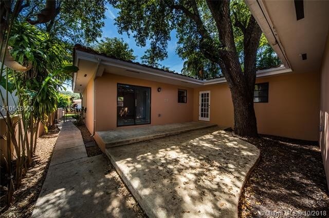 Building Photo - 1129 Castile Ave