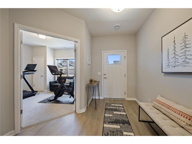 Foto del edificio - 7292 Fir Ln N