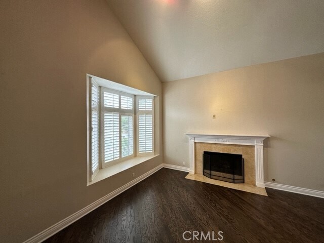 Building Photo - 25981 Anacapa St