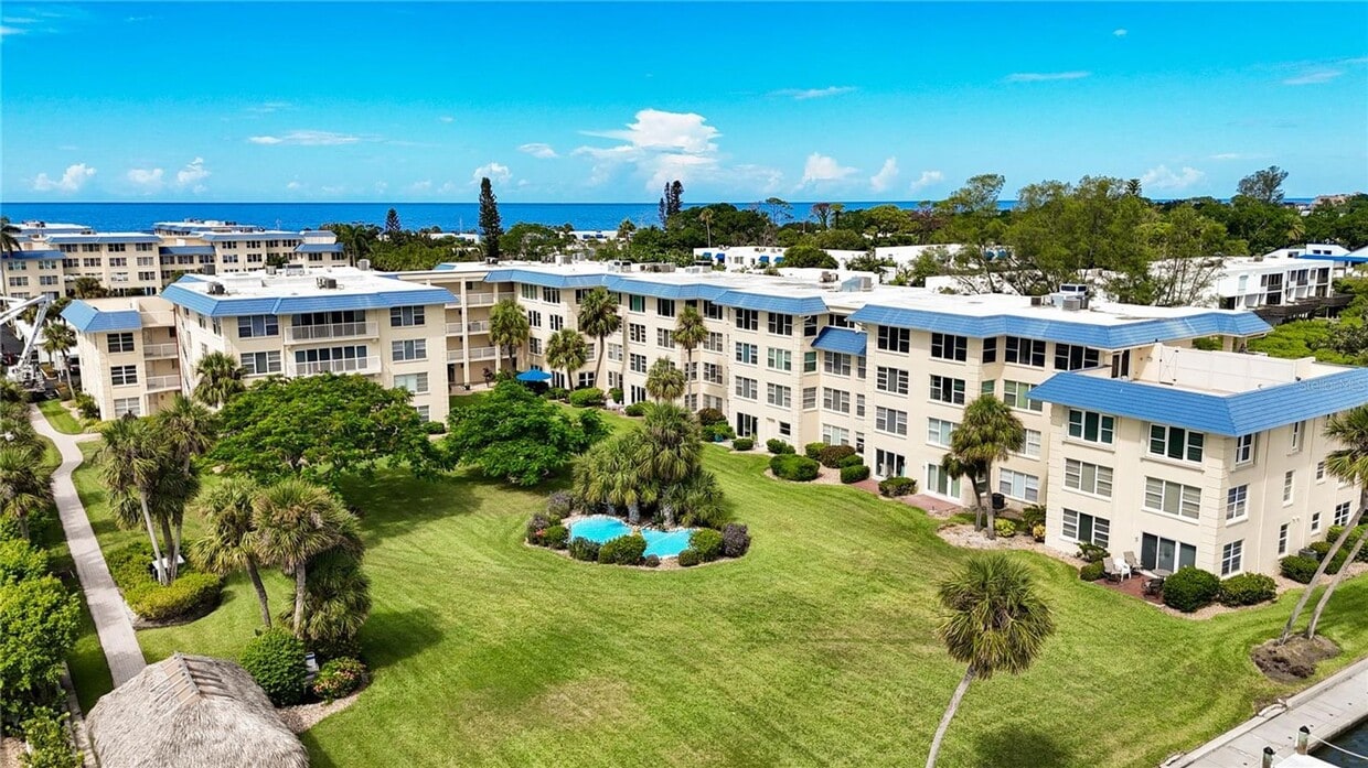 Charming 1 bedroom 1 bath on the water at ... - Charming 1 bedroom 1 bath on the water at ...