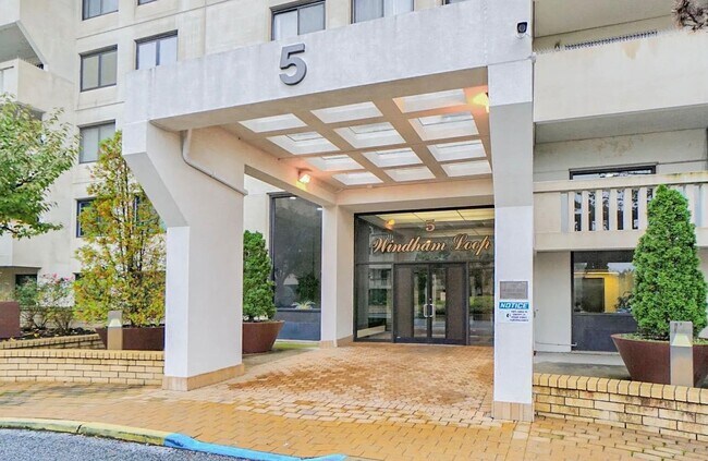 Foto del edificio - 5 Windham Loop