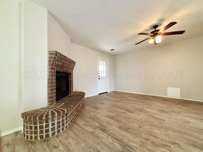 Foto del edificio - 4526 S Williams St