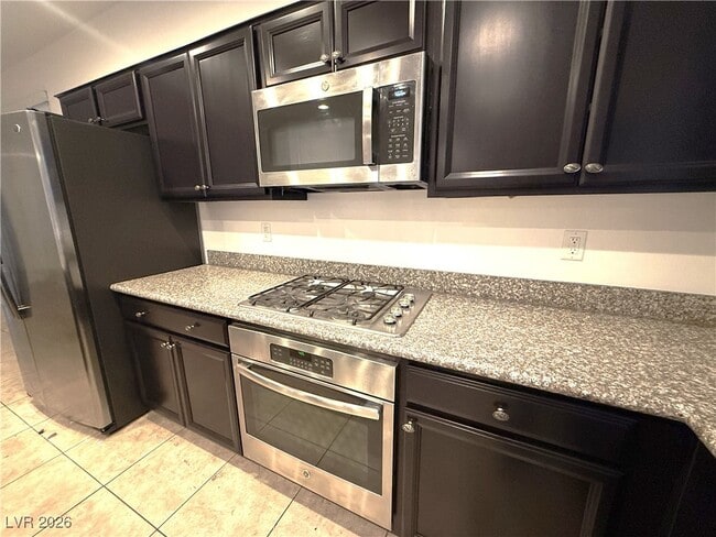 Building Photo - 123 Volans Ave