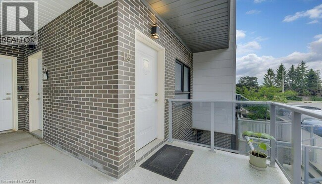Building Photo - 1430 Highland Rd W