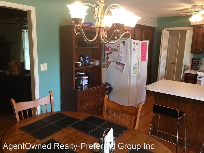 Building Photo - 3 br, 2 bath House - 726 Sawgrass Lane