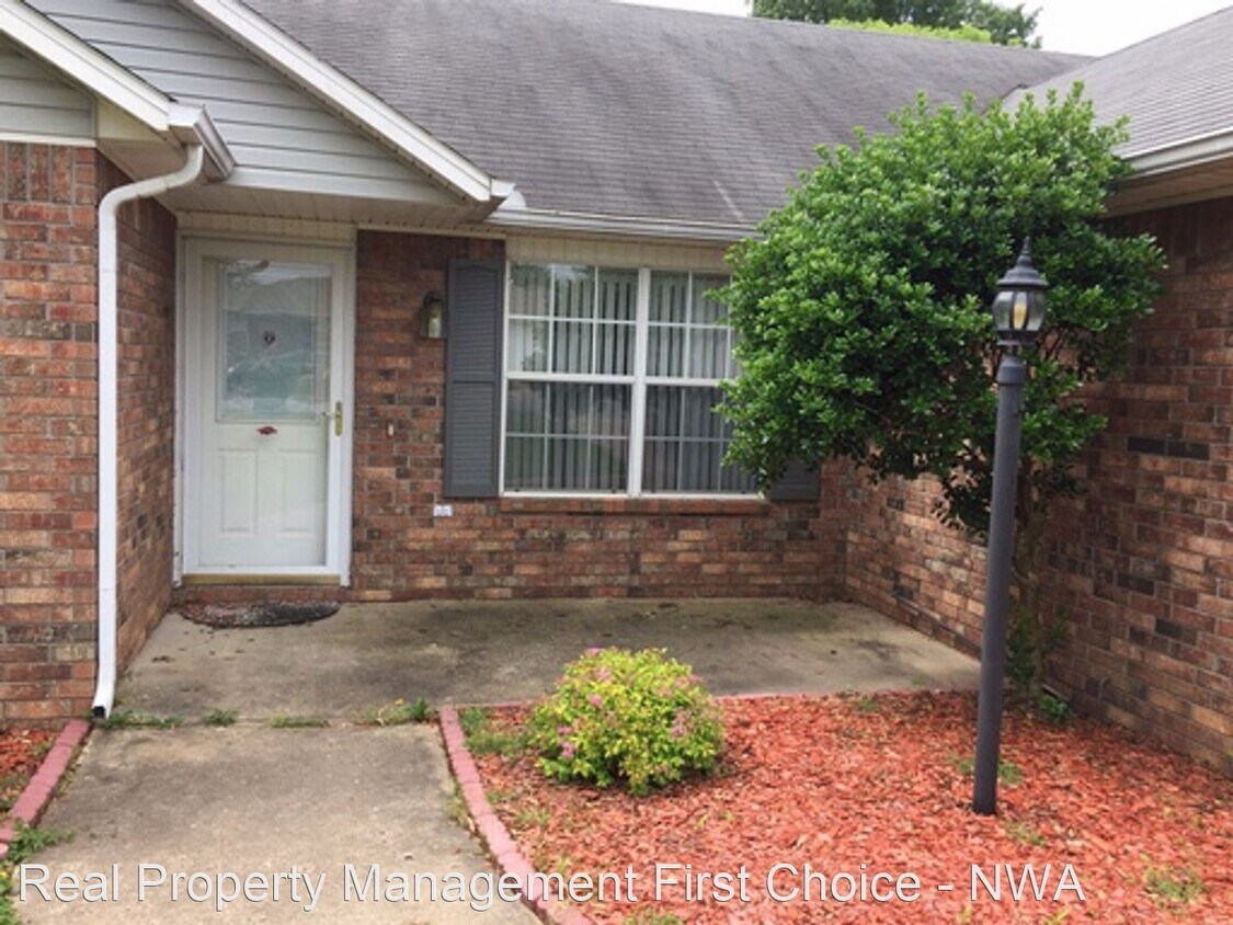 Building Photo - 3 br, 2 bath House - 1204 SE 21st Street
