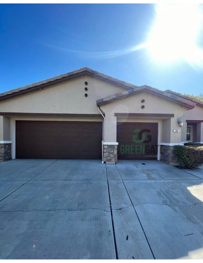 Building Photo - 104 Walker Ranch Pkwy