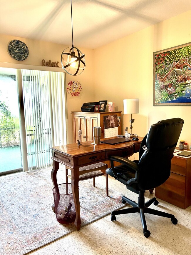Foto del edificio - 3071 SE Santa Anita St