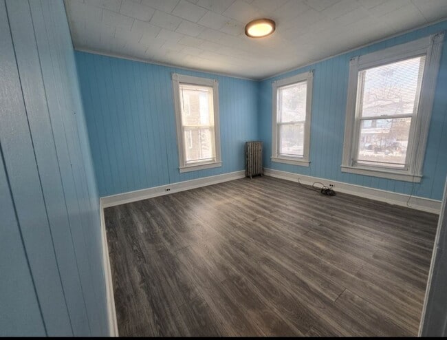 Foto del edificio - 32 Charles St