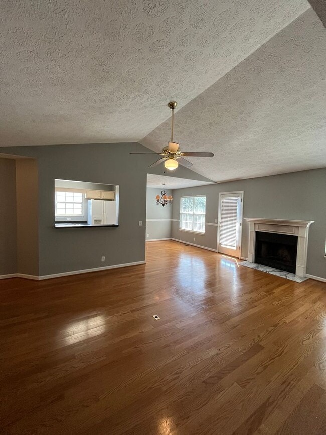 Foto del edificio - Charming 3 Bed/ 2 Bath home in South Nashv...
