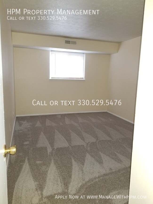 Building Photo - 841 Silver Meadows Blvd