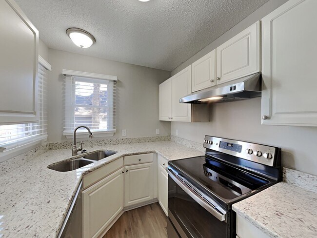 Building Photo - 3617 Abercromby Dr