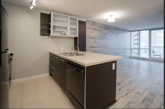 Building Photo - 13688 100 Av