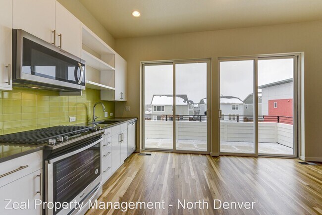 Building Photo - 3 br, 2 bath House - 717 Amelia Lane