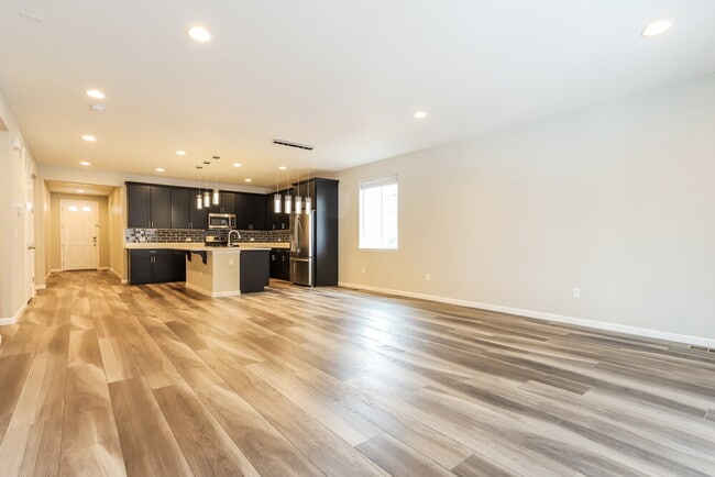 Building Photo - 26442 E Moraine Pl