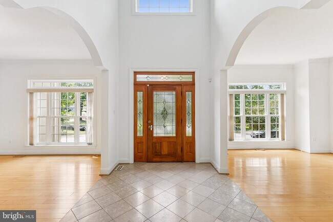 Foto del edificio - 6504 Divine St