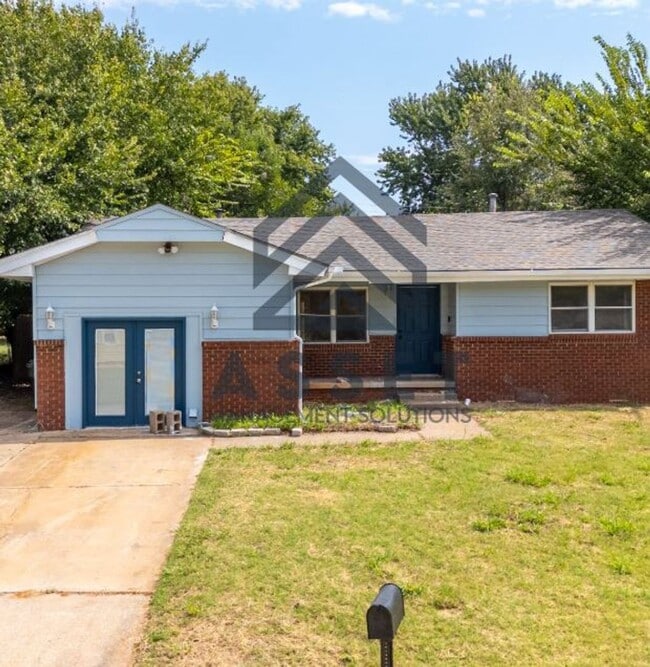 Photo - RENT TO OWN – Midwest City, OK House