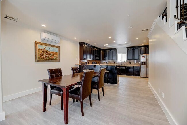 Foto del edificio - 1903 Voorhees Ave