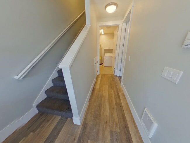 Building Photo - The Ty