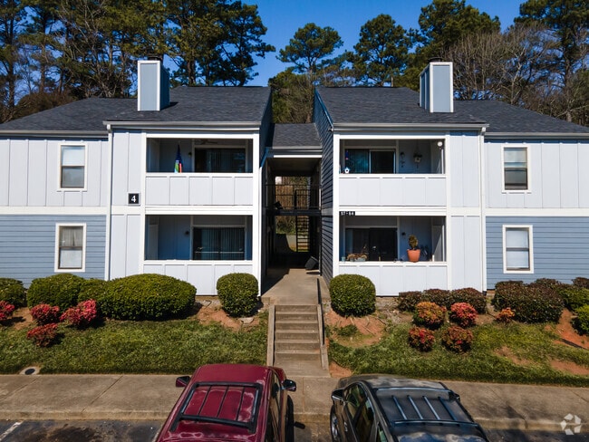 4853 Burns Rd - The Timbers