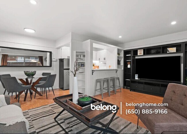 Foto del edificio - 500 W Middlefield Rd